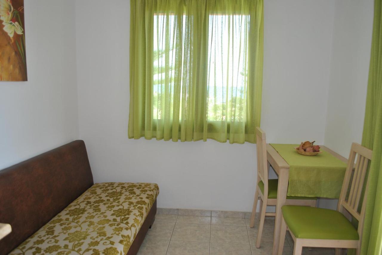 Antigoni Apartments 'Olive Room' Milatos Exterior photo